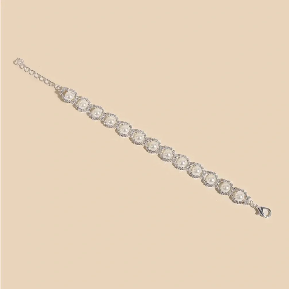 Rhinestone Decor Pet Necklace 🐈